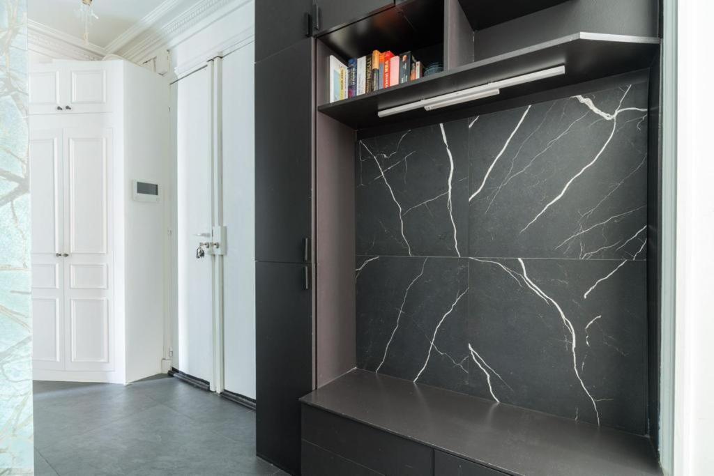 Familial Parisien Appartamento